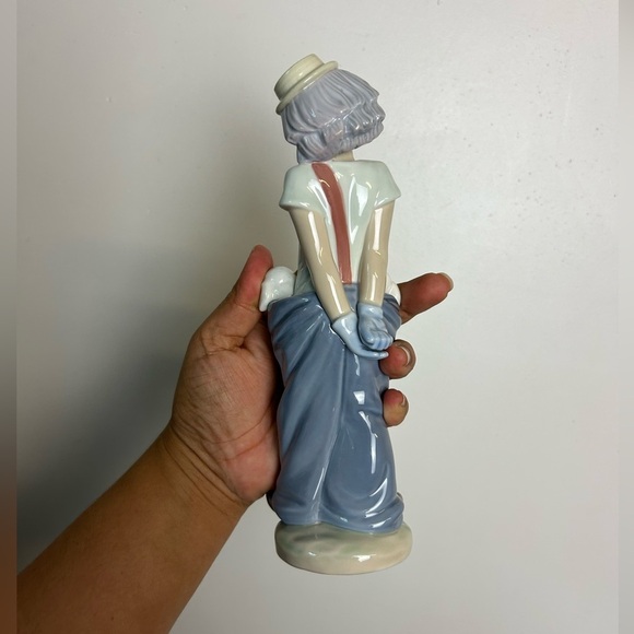 Lladro 7600 "Little Pals" Clown Puppies in Pockets 9” Society Porcelain figurine - Picture 7 of 14